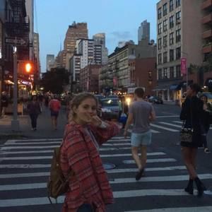 Meet your Posher, Emma